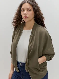 BOMBER DETALLE ESPALDA