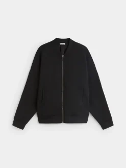 BOMBER DETALLE ESPALDA