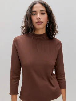CAMISETA CANALE DETALLE