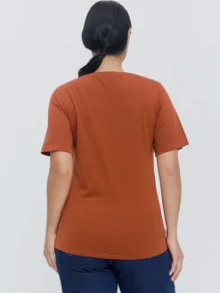 CAMISETA CUELLO PICO