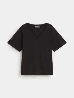 CAMISETA CUELLO PICO