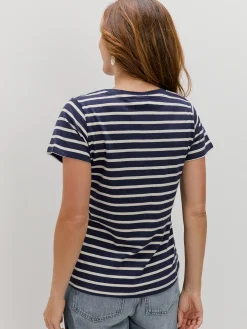 CAMISETA LETRAS FLORES