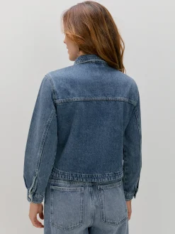 CHAQUETA CORTA OJALES