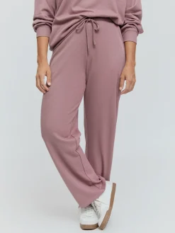 PANTALON BOLSILLOS PARCHE