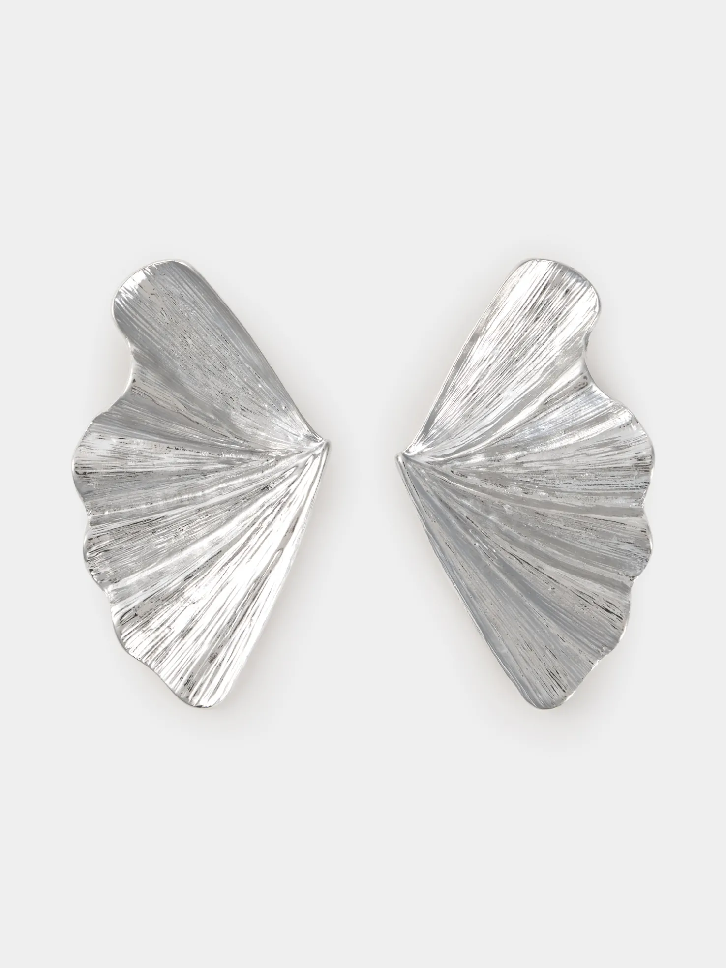PENDIENTES MEDIA FLOR