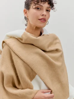PONCHO RAYAS